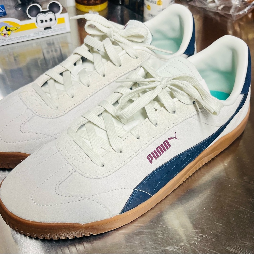 Puma Men’s White Sneakers